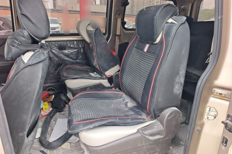 Used Wuling Hongguang V 2022 1.5L Enjoy Edition Hydraulic Power Steering LAR Left Rear Seat