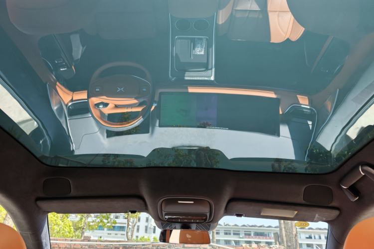 Used XPeng G9 2025 625 Long-Range Max Headliner