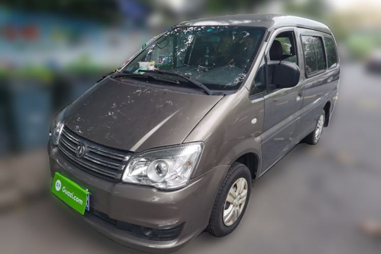 Used FORTHING Lingzhi 2017 V3 1.5L 5-Seater Special Offer Model