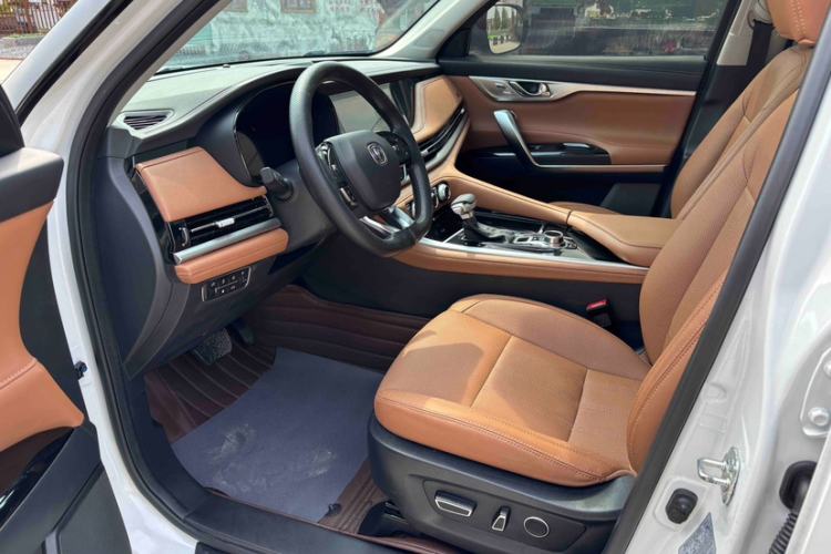 Used CHANGAN CS95 2021 2.0T Two-Wheel Drive Luxury Version