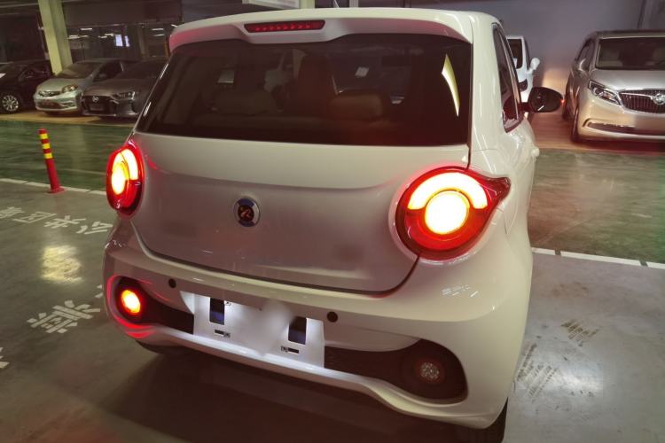 Used Brilliance Xinri i03 2021 318 km 31.45 kWh