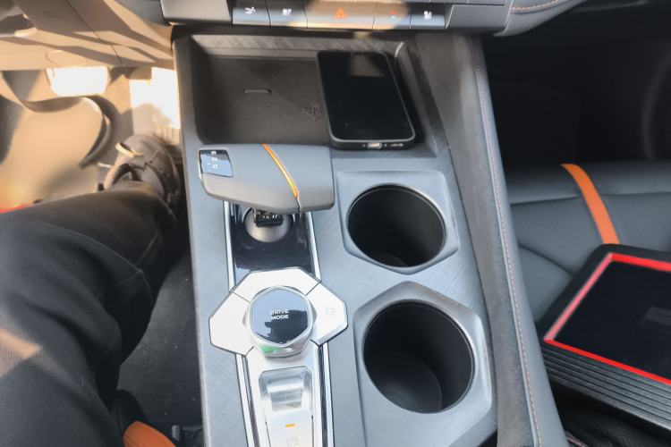 Used Changan UNI-V 2024 1.5T Prestige Sport Edition
