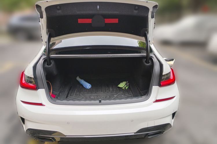 Used BMW 3 Series 2020 Facelifted 325Li M Sport Night Edition Package
