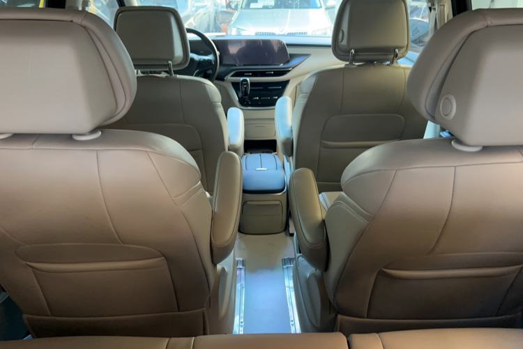 Used Buick GL8 2022 ES Landtrek 653T Comfort Edition
