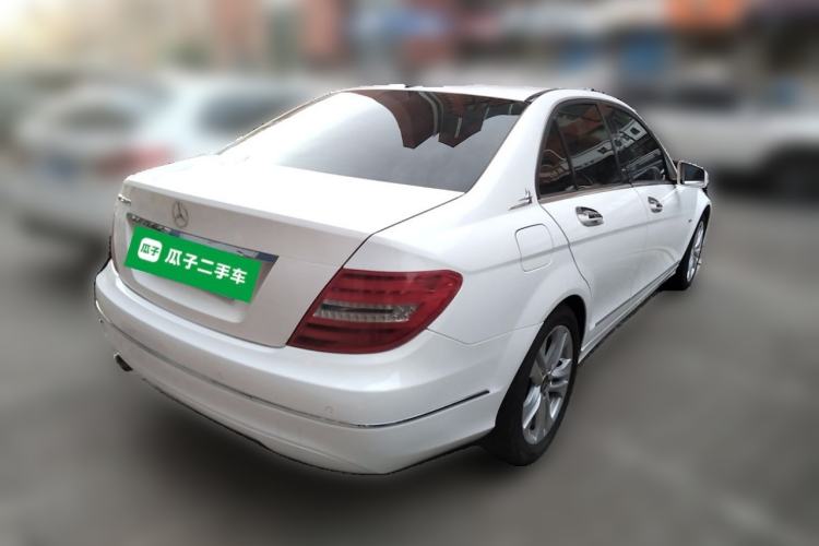 Used Mercedes-Benz C-Class 2011 C 200 CGI Fashion Model Rear Right 45 Deg