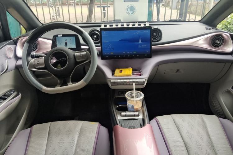 Used BYD Dolphin 2023 420 km Fashion Edition