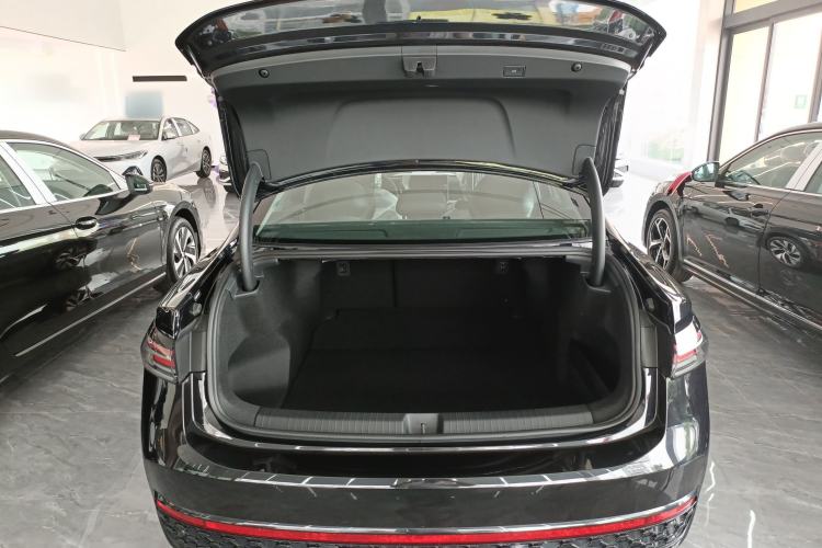 Used Volkswagen Passat 2026 Model, Pro 380TSI Xingkong Longyun Edition Trunk