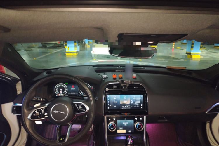 Used Jaguar XEL 2024 2.0T 250 PS R-DYNAMIC S Ebony Black Sport Edition
