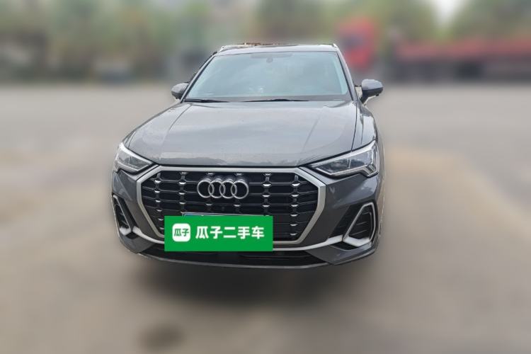 Used Audi Q3 2022 35 TFSI Progressive Dynamic Edition
