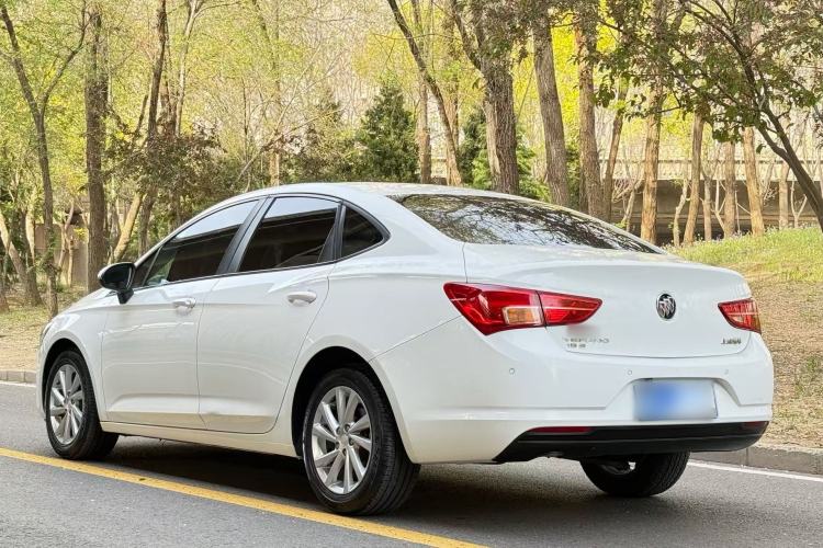 Used Buick Verano 2015 Sedan 15S Manual Entry-Level Model Exterior 4