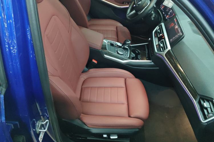 Used BMW 3 Series 2021 Restyled 325Li M Sport Package Right Front Seat