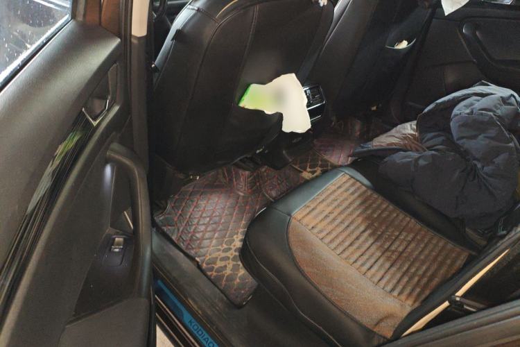 Used Skoda Kodiaq 2018 Facelifted TSI330 5-Seater Two-Wheel-Drive Luxury Enjoyment Edition
