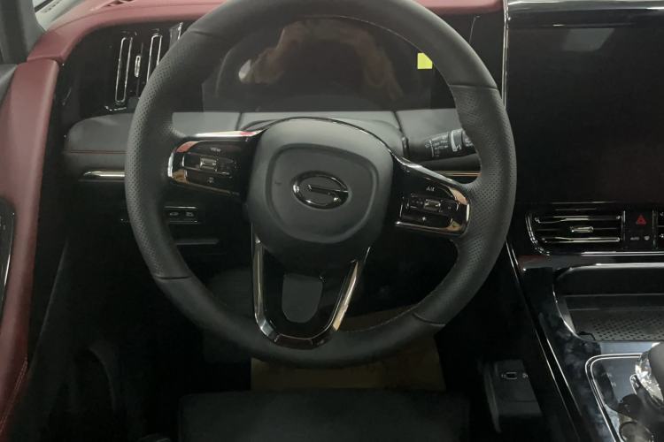 Used GAC Trumpchi M8 2025 Zongshi Series Super Hybrid Edition
