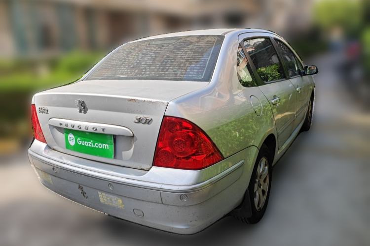 Used Peugeot 307 2010 Sedan 1.6L Automatic Comfort Edition

