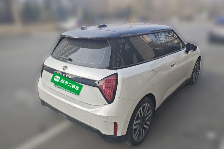 Used MINI Electric COOPER 2026 Model, 466km COOPER E Classic Style
