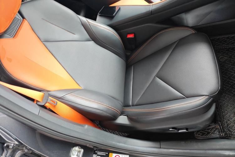 Used CHANGAN UNI-V 2022 1.5T Prestige Version
