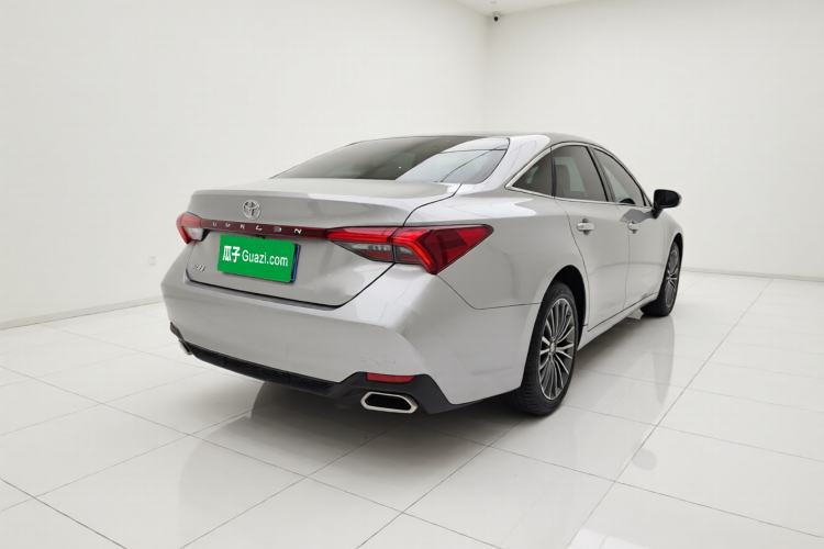 Used Toyota Avalon 2019 2.0L XLE Premium Edition China VI Exterior 5