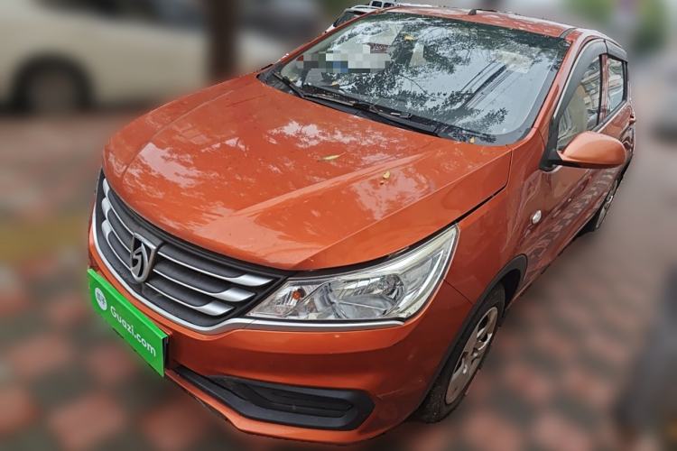 Used Baojun 310 2016 1.2L manual Comfort trim level