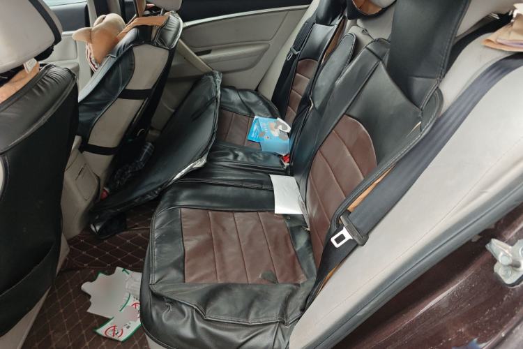 Used Geely Auto Emgrand 2014 Sedan 1.5L Manual Fashion Edition Left Rear Seat