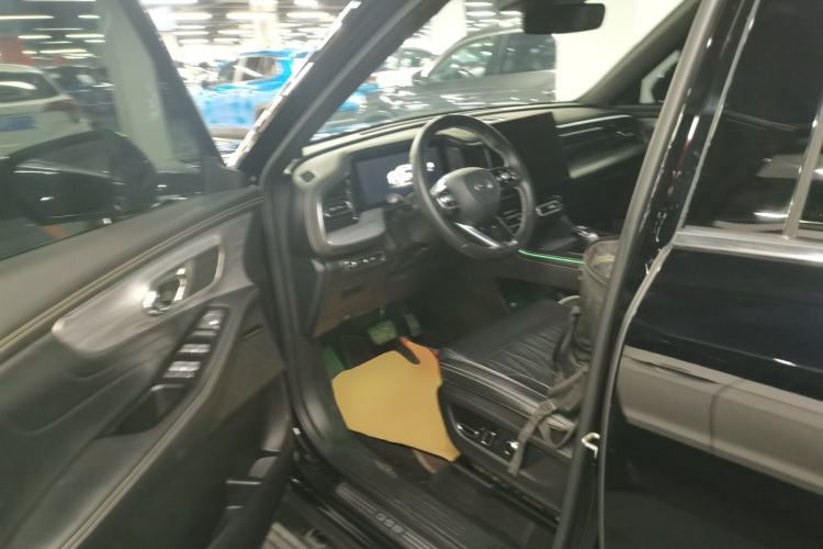 Used GAC Trumpchi GS8 2022 Linghang Series 2.0 TGDI Two-Wheel-Drive Luxury Smart Connectivity Version (7 Seats) Left Front Seat