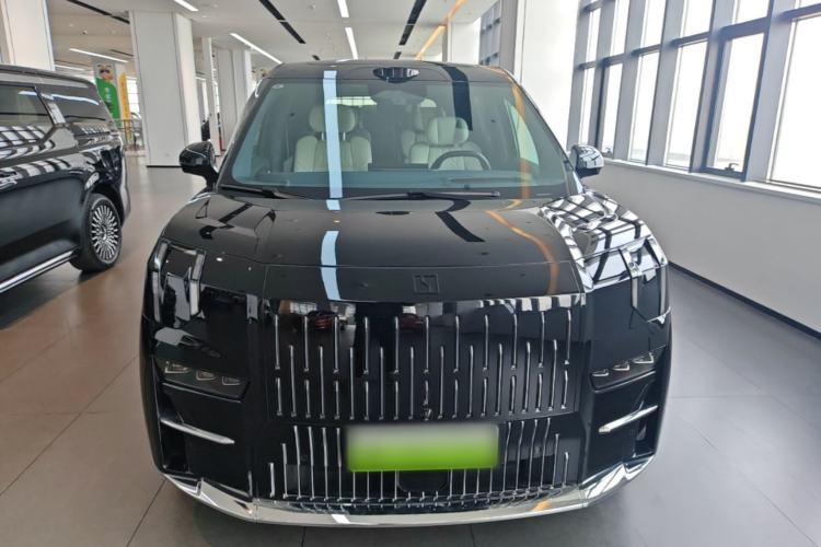 Used Zeekr 009 2024 7-Seater Walk-Through Version Four-Wheel Drive 108 kWh Front