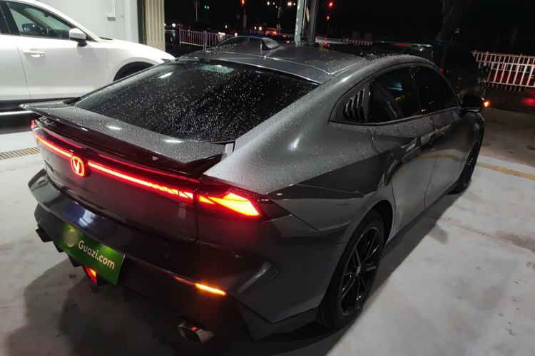 Used CHANGAN UNI-V 2022 1.5T Smart Navigation Version Rear Right 45 Deg