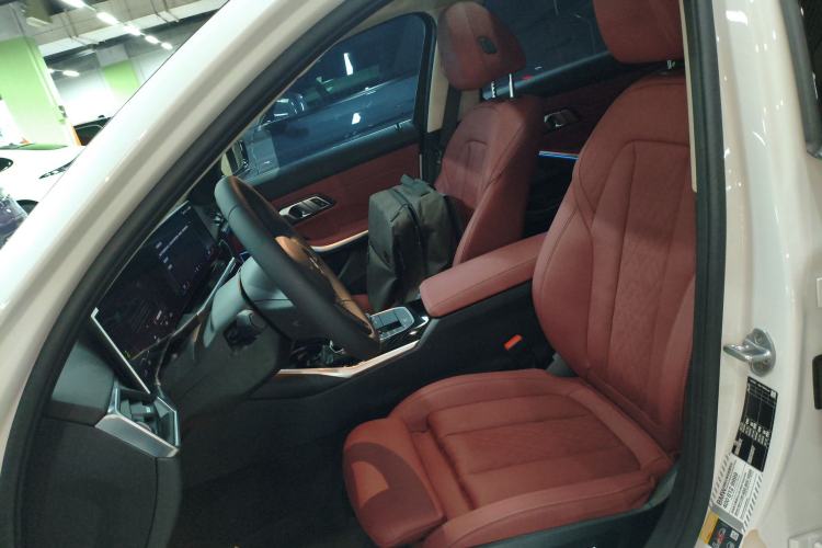 Used BMW i3 2024 eDrive 35 L Left Front Seat