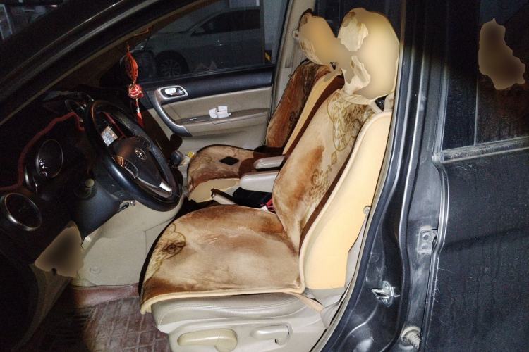 Used Haval H6 2011 2.0L Manual Two-Wheel Drive Elite Version