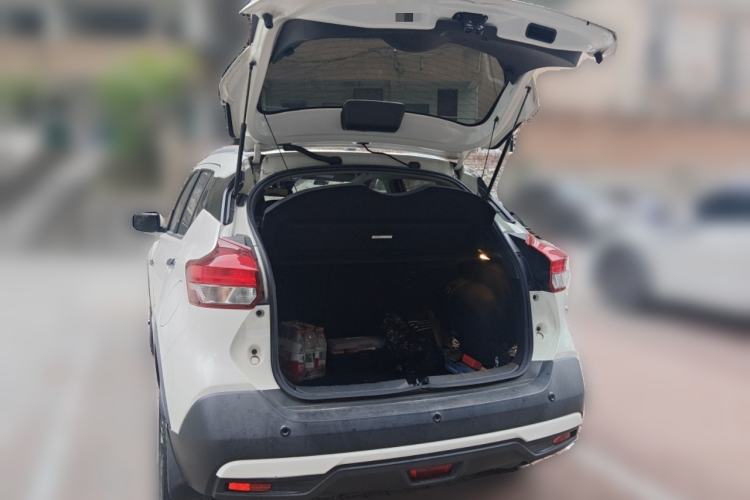 Used Nissan Kicks 2021 1.5L XV CVT Smart Connect Luxury Edition