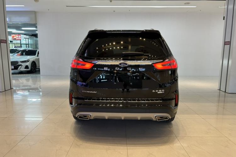 Used Ford Edge 2021 PLUS EcoBoost 245 Two-Wheel-Drive Titanium 7-Seater