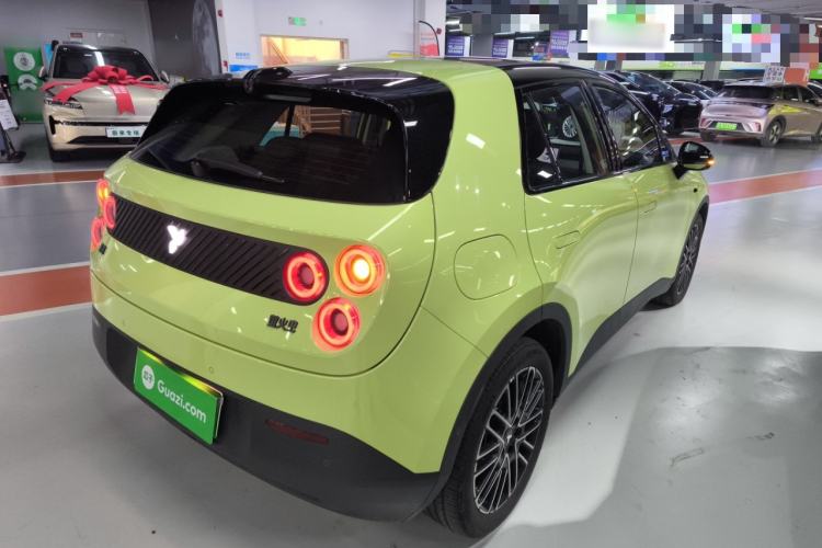 Used firefly 2025 Illuminated Edition
