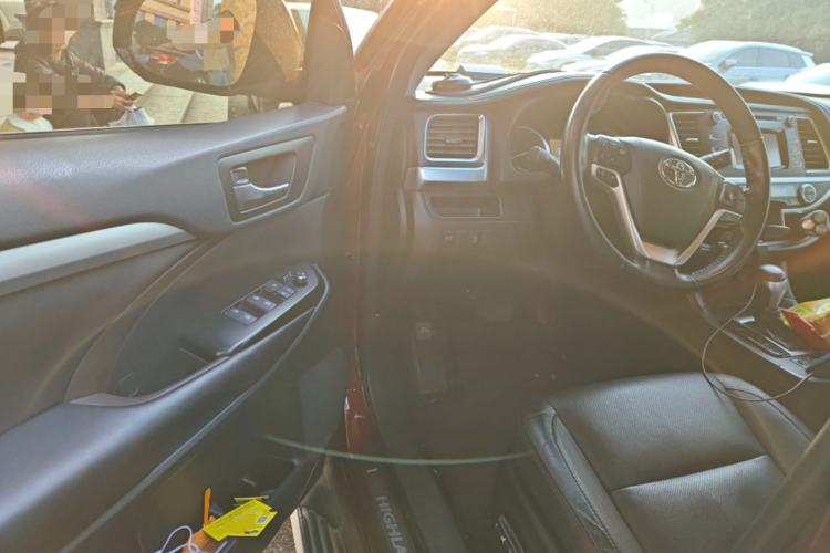 Used Toyota Highlander 2017 2.0T Four-Wheel Drive Luxury Edition 7 Seats
