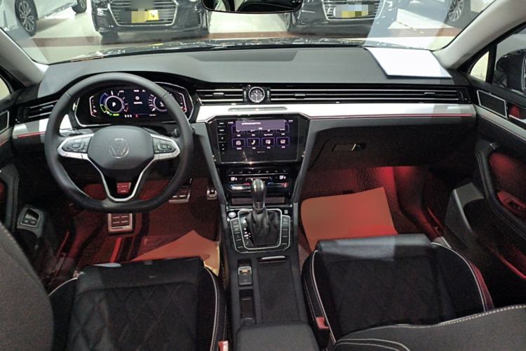 Used Volkswagen Magotan GTE Plug-in Hybrid 2022 GTE Luxury Model
