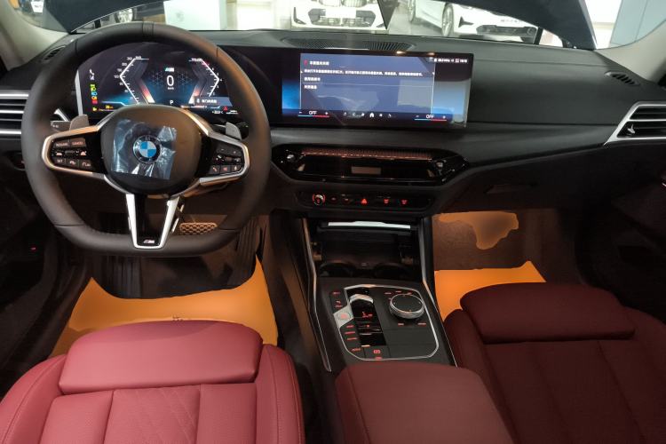 Used BMW 3 Series 2025 325Li M Sport Package Center Console