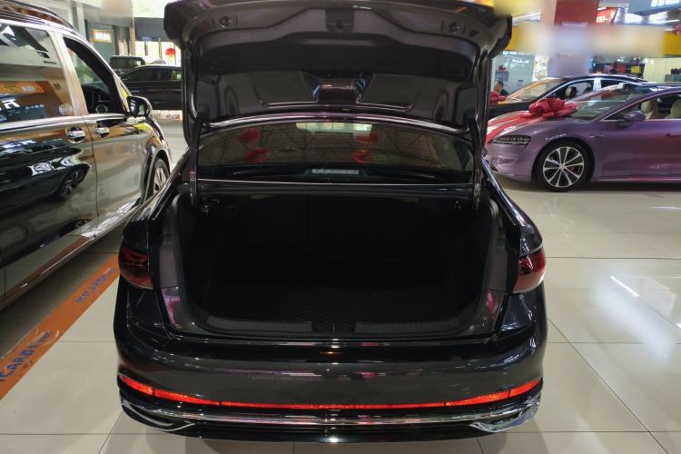 Used Volkswagen Sagitar 2025 300TSI DSG Excellence Edition