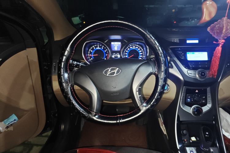 Used Hyundai Elantra (5th Generation / Langdong) 2012 1.6L Automatic Leading Model
