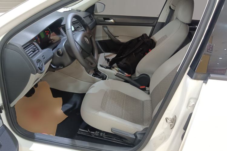 Used Skoda Rapid 2016 1.6L Automatic Chuanxing Edition
