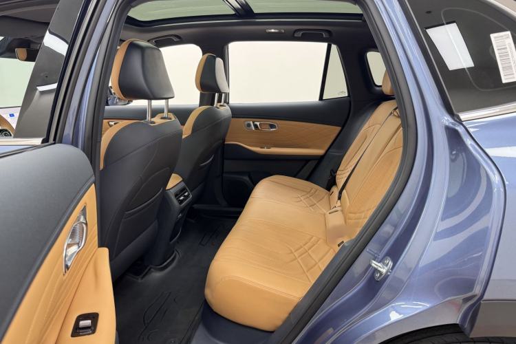 Used Geely Galaxy Galaxy Xingjian 7 EM-i 2025 120km Flagship Edition
