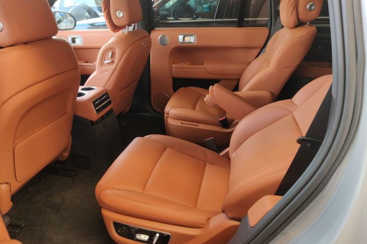 Used Li Auto L9 2022 Max model
