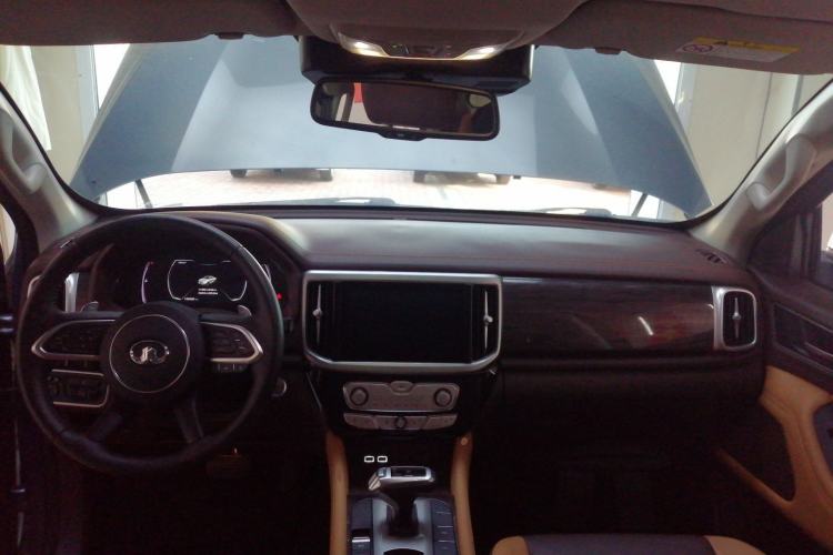 Used Great Wall Poer 2021 2.0T Global Version Automatic Gasoline 4x4 Prestige Standard Box with Trailer Capability GW4C20B
