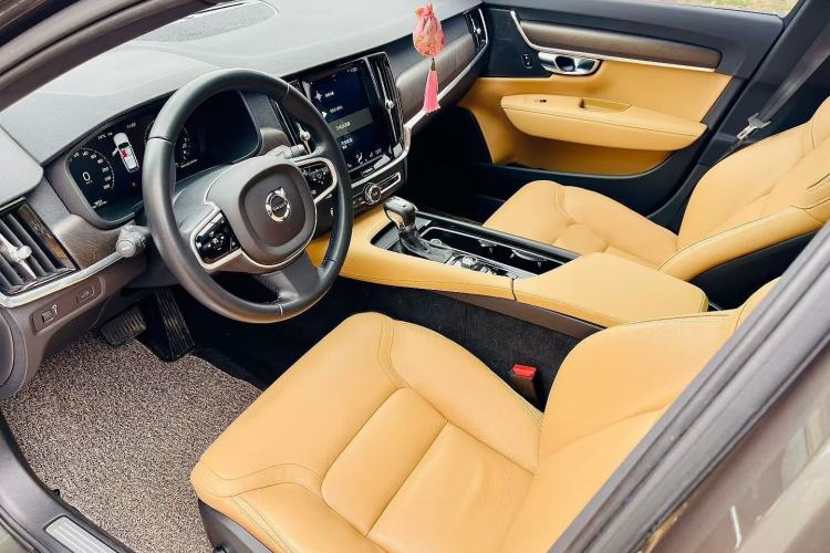 Used Volvo V90 2019 Cross Country T5 AWD Smart Range Version China V Standard
