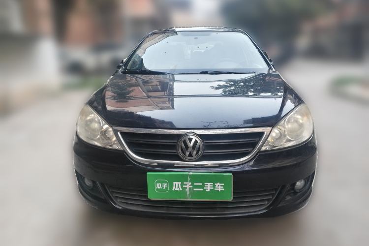 Used Volkswagen Lavida 2013 Classic 1.6L Manual Fashion Edition Front