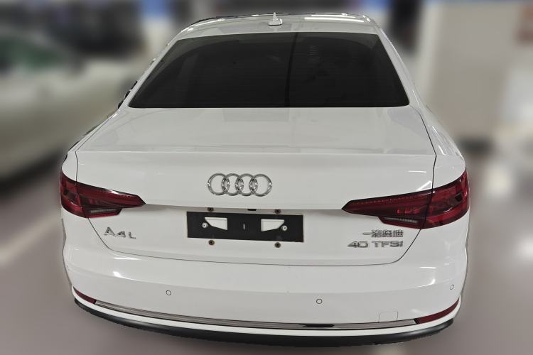 Used Audi A4L 2019 40 TFSI Ambition China VI Rear