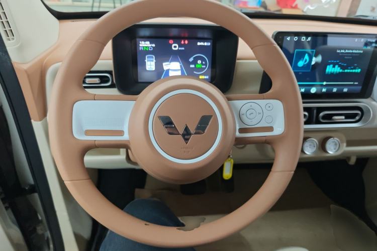 Used Wuling Hongguang MINIEV 2024 3rd Generation 215km Youth Edition