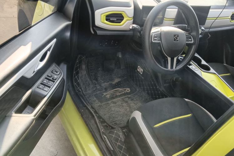 Used SOL E10X 2021 302 km Range Fashion Edition 30.2 kWh