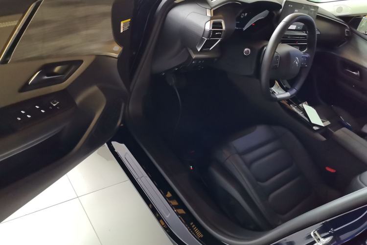 Used Citroen C5 X 2024 1.6T Extraordinary Power Driver Seat