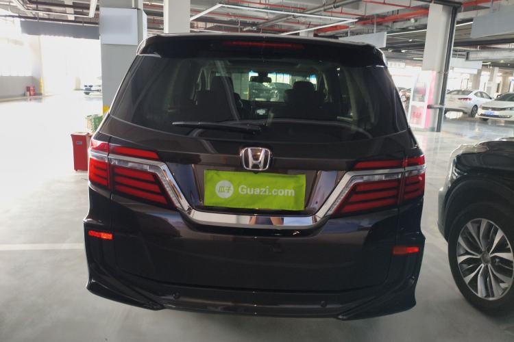 Used Honda Elysion 2016 2.4L Supreme Edition Rear
