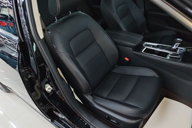 Used Nissan Teana 2022 2.0L XL-TLS Enjoyment Edition Right Front Seat