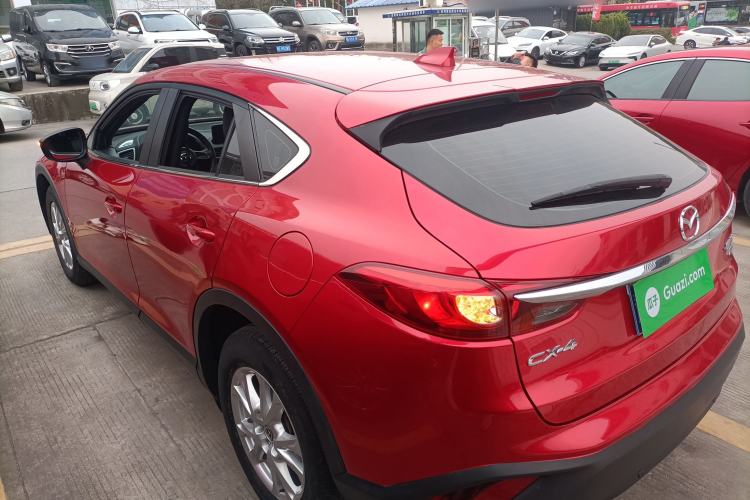 Used Mazda CX-4 2018 2.0L Automatic Two-Wheel Drive Blue Sky Exploration Version China V Standard