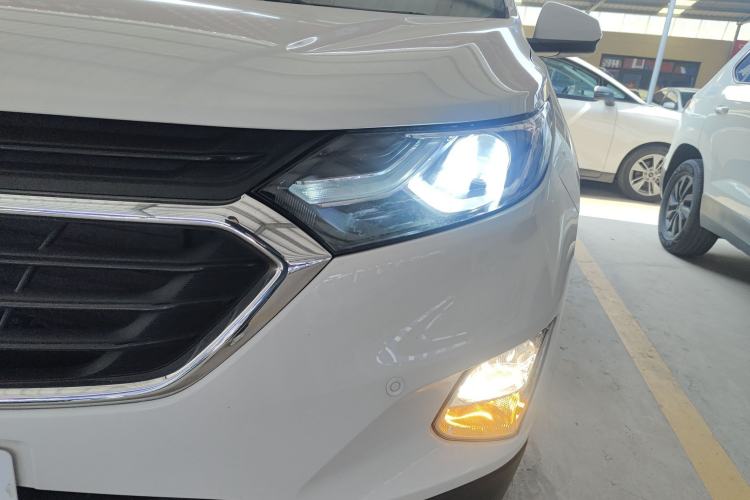 Used Chevrolet Equinox 2019 535T Automatic Chijie Edition China VI Left Front Headlight